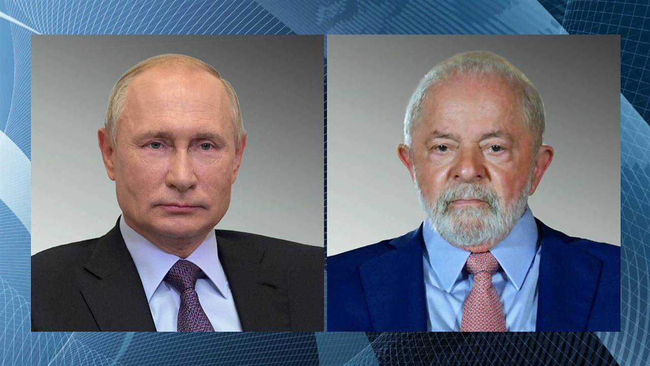 Владимир Путин провел телефонный разговор с президентом Бразилии