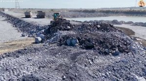 Строительство, засыпка, щебёнку подвезли