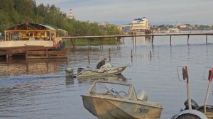 Перекус на берегу Полуя. Салехард