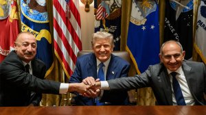 Азербайджан и Армения подписали декларацию о прекращении боевых действий