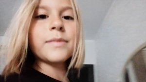 Алиса включи музыку