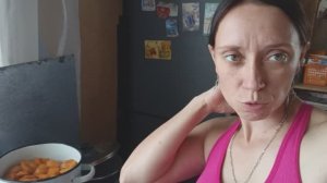 Заливают дожди. Начали ремонт дома.