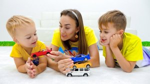 Влад и Ники. Магические превращения детских машинок и Челлендж 4 цвета! Видео для детей!