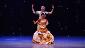 Lasya kalakari_Group_Mohiniyattam