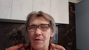 Укладка плитки по кухонной мебели.