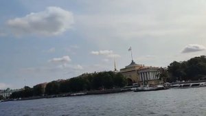 Прогулка по Неве в Санкт-Петербурге