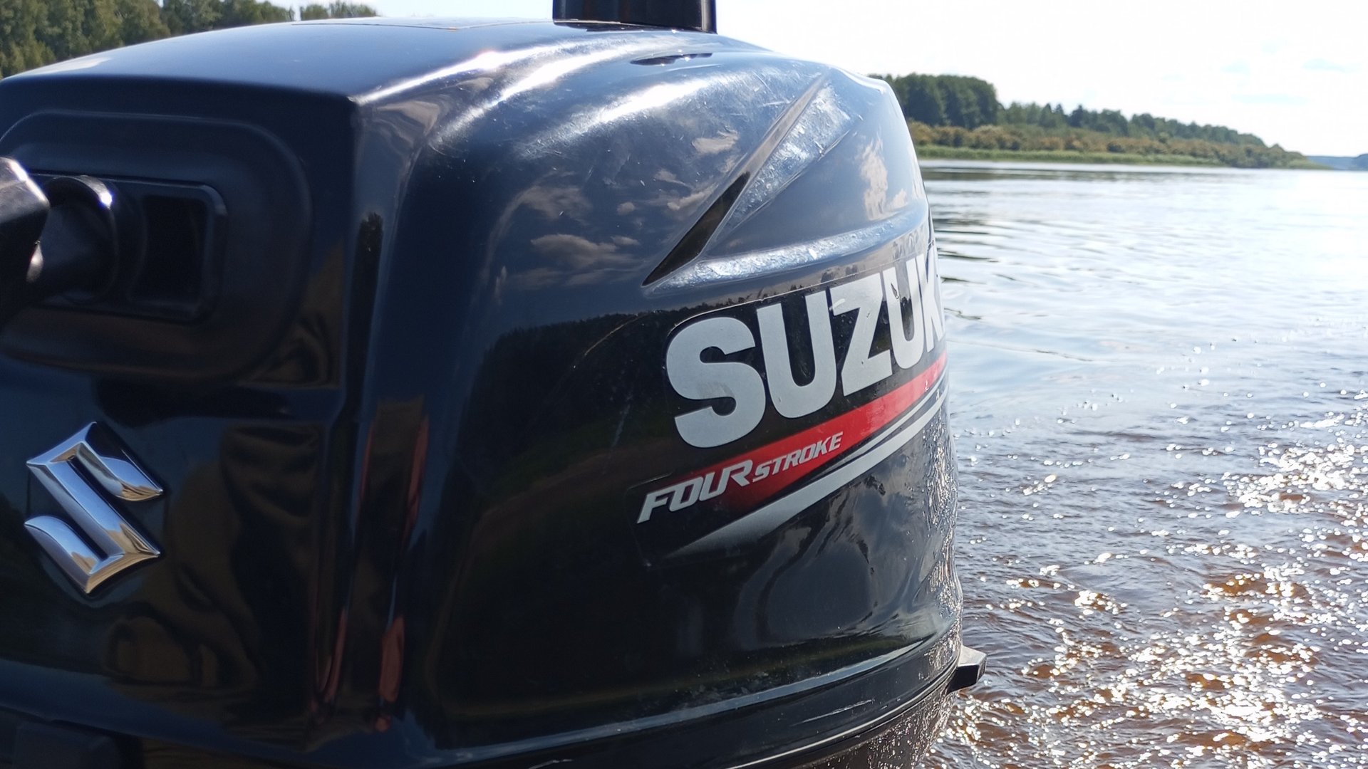 Полный газ на лодочном моторе Сузуки 6.Обороты двигателя,Лодка Казанка. смотреть онлайн