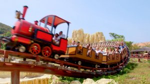 Паровозик из Вьетнама. Нячанг. Парк VinWonders (Vinpearl)