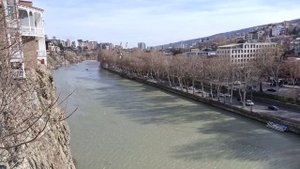Грузия, г.Тбилиси. Река Кура.