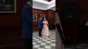 Дуэт Ганны и Данило из оперетты Ф.Легара " Веселая вдова". А Смекалин и Татьяна Гуляева.