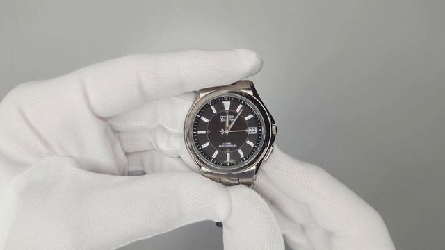 Обзор оригинальных винтажных наручных японских кварцевых часов CITIZEN Attesa  H110-T011331 Duratect