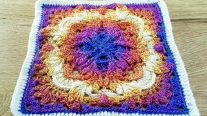 2. Вязание 9-18 ряды. Бабушкин квадрат. Квадратный мотив крючко. Схемы вязания.mp4