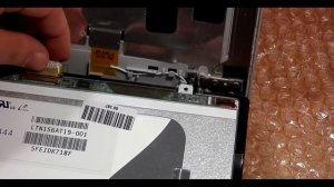 Как заменить матрицу (экран) для ноутбука Samsung NP300V5A