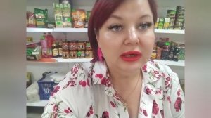 У нас бардак ,в мы сидим в телефонах