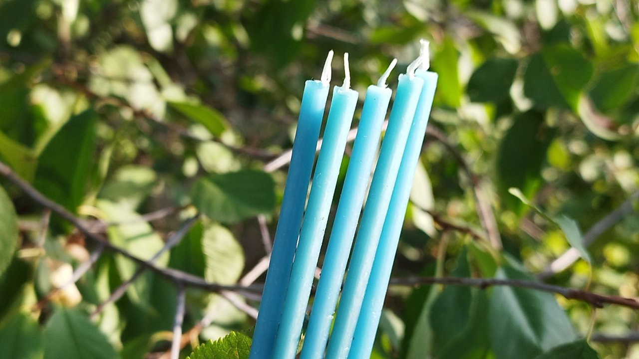 МАГИЯ ГОЛУБЫХ СВЕЧЕЙ