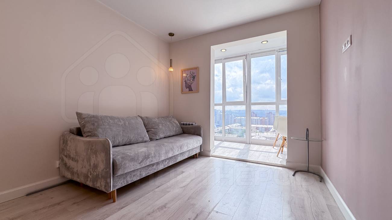 Рум-тур по ВИДОВОЙ квартире-студии: Байкальская, 208 (аренда, Иркутск) смотреть онлайн