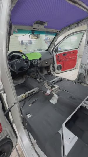 Комплекс для Toyota Hilux- Шумоизоляция, АвтоЗвук, Мультимедиа, Химчиска