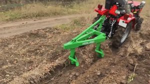 Плуг Kerland в работе