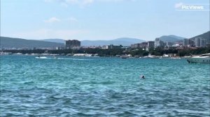 ГЕЛЕНДЖИК пляж Солнечная сегодня 11 августа 2025. Море и погода в Геленджике сейчас. Обстановка