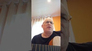 Окрасился месяц багрянцем