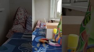 распаковка сладостей