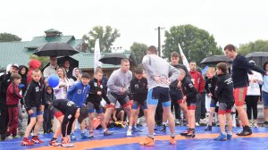 Александр Карелин дал старт благотворительному забегу «Достигая цели» в День железнодорожника