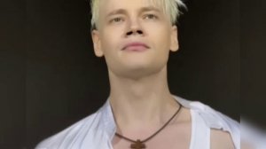 Скоро наступит утро... И мир проснётся... Удачи всем...