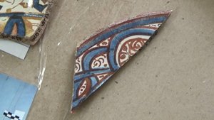 Чем пускали пыль в глаза соседям в XV веке. Испанские люстровые сосуды