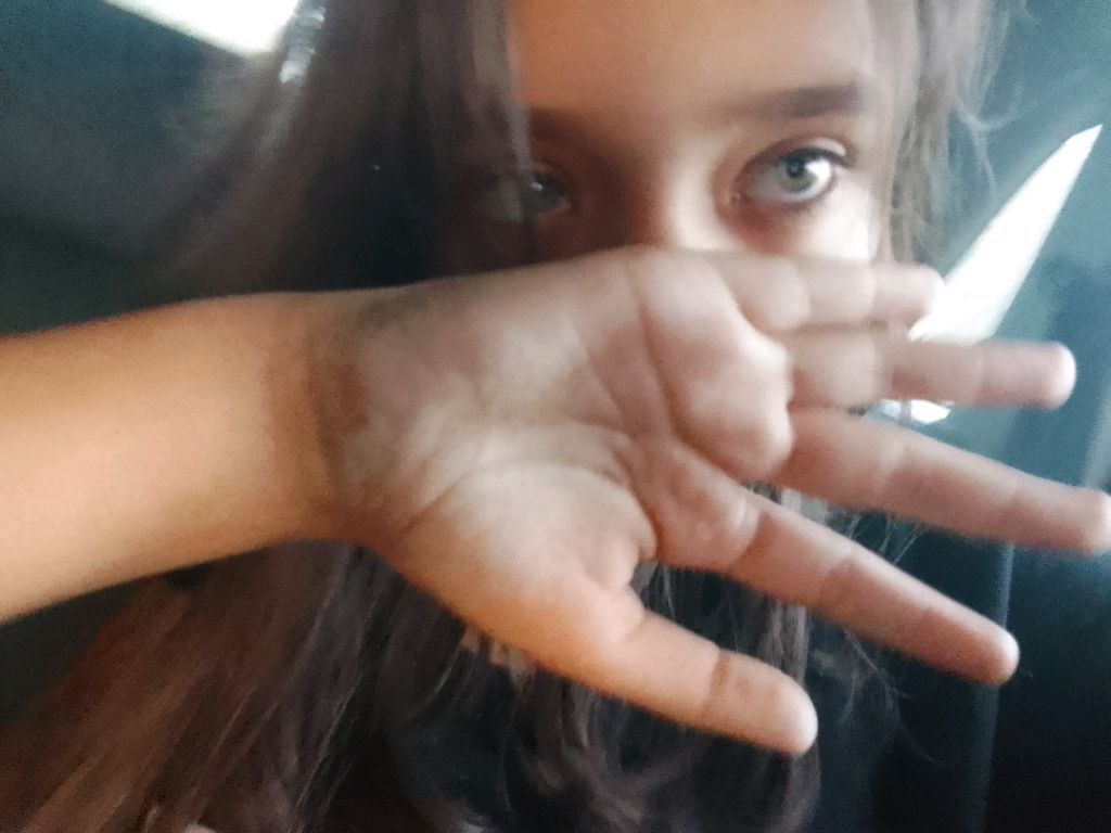 вернулась 🖤 смотреть онлайн