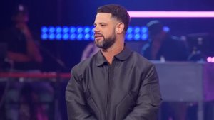 "Проповедник, замаскированный под Заключённого.." / Стивен Фуртик