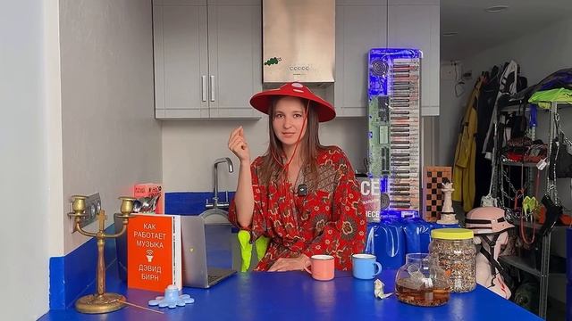 почему ты КУПИЛСЯ на ЛЕДИ ГАГУ: Уэнсдей платье из мяса религия и теории заговора