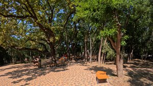 Керчь шутит по утрам: парк, площадь и набережная