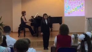 Музыка и слова  О.Зоткиной  "Человек-чудак"   солистка Маргарита Демьяненко, конц. О.Зоткина