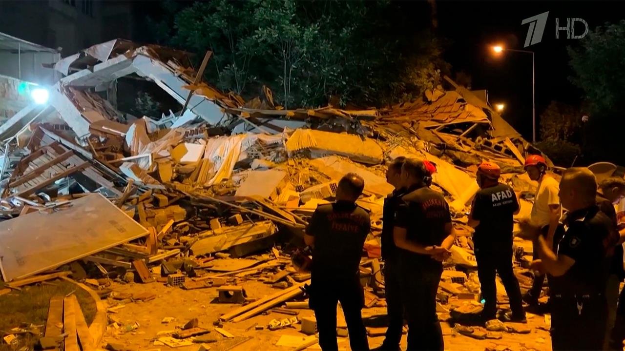 Разрушительное землетрясение произошло на западе Турции