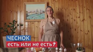 Салат из краснокочанной капусты с маринованным красным луком