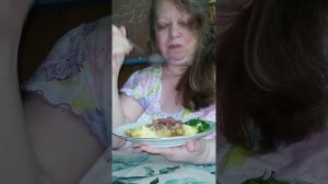 МУКБАНГ ГОВЯДИНА И ПЮРЕ