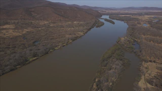 Горные Ключи у реки Уссури смотреть онлайн