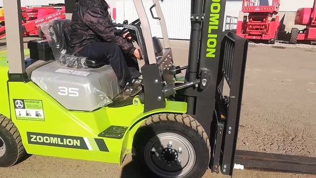 Дизельный вилочный погрузчик Zoomlion FD35Z, Грузоподъемность - 3 500 кг, Bыcoтa подъема - 3 000 мм