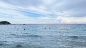 Пляж Тьен, остров Ко Лан, Таиланд, Паттайя, август 2024