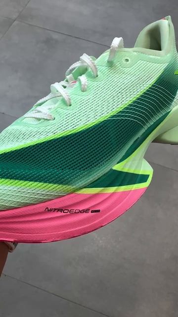 Спортивная модель Anta C10 Pro смотреть онлайн