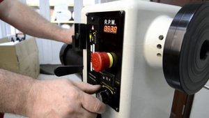 Токарный_станок_по_дереву_BELMASH_WL_4001090EVS