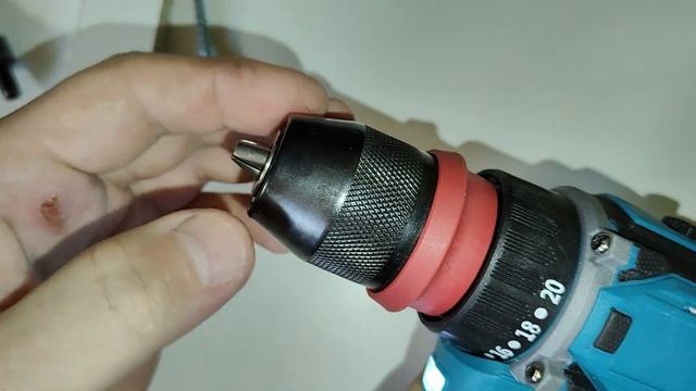 Бесщеточный шуруповерт из Китая - Зачем платить больше? смотреть онлайн