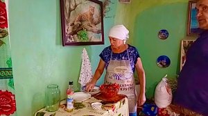 ВКУСНАЯ ЗАГОТОВКА ПОМИДОР – КОГДА Наскучила ОБЫЧНАЯ ЗАКРУТКА. Посылки от ПОДПИСЧИЦЫ.