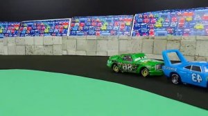 МУЛЬТ ТАЧКИ МОЛНИЯ МАККУИН КРУТЫЕ ЛЕТАЮЩИЕ МАШИНКИ РАЗВИВАЮЩИЕ МУЛЬТИКИ ДЛЯ МАЛЬЧИКОВ