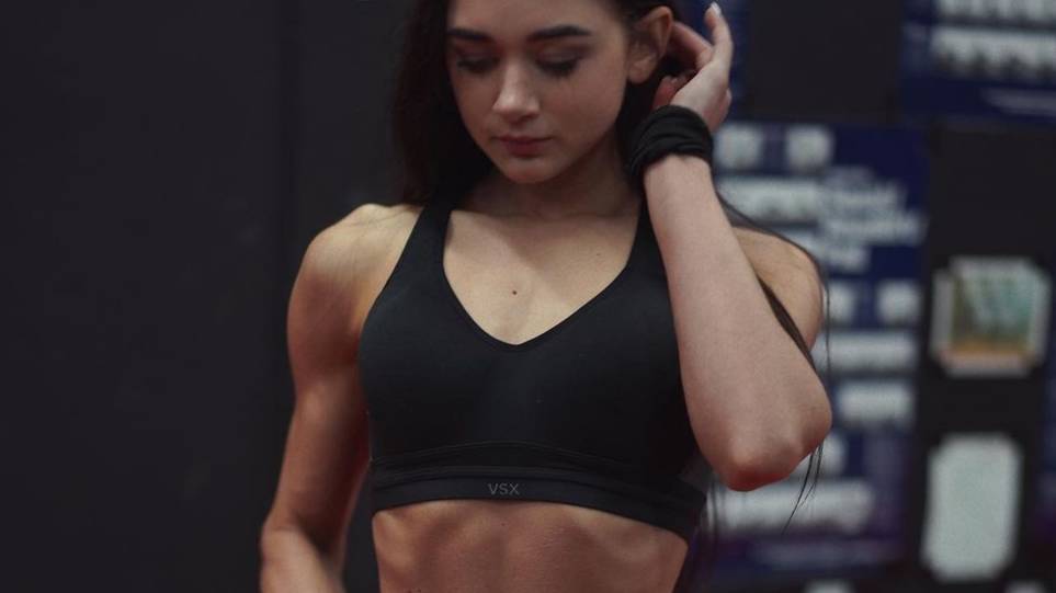 Фитоняшка с железным прессом / мегаподборка смотреть онлайн