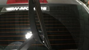 Чистка, обработка силиконом автомобильных дворнико