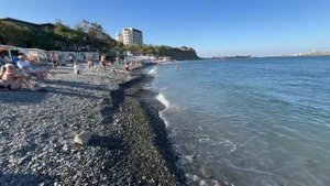 Пляж Большой Утриш 12 августа 2025 в 8:00. Рассказывает Иван-историк.