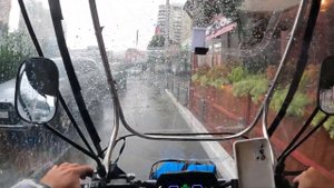 ДОЖДЕВИК НА ВЕЛО!КУРЬЕР доход в ДОЖДЬ#яндексдоставка #яндекседа #курьер #велокурьер #рабочаяпоездка