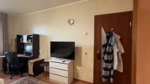 Квартира на Проспект Победы 212а с индивидуальным отоплением. Чистая продажа!