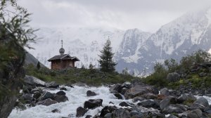 Поход к подножию Белухи